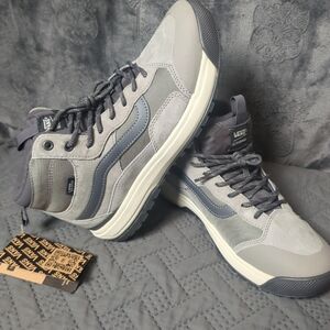 Vans MTE 2 ultra range sz 9